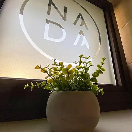 Nada *